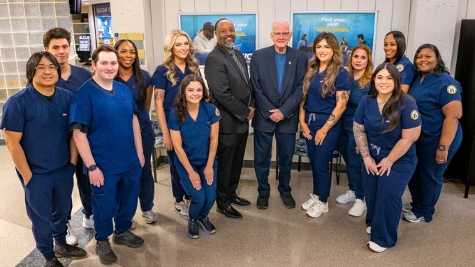 Respiratory Care graduates with Dr. Spearman and Trustee Bob Trojan